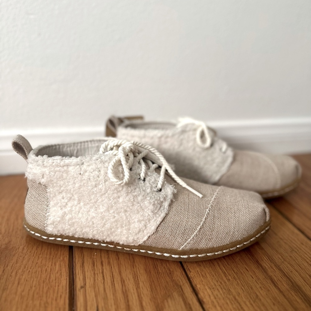Toms Natural Plush Faux Shearling Boho Boots 8.5